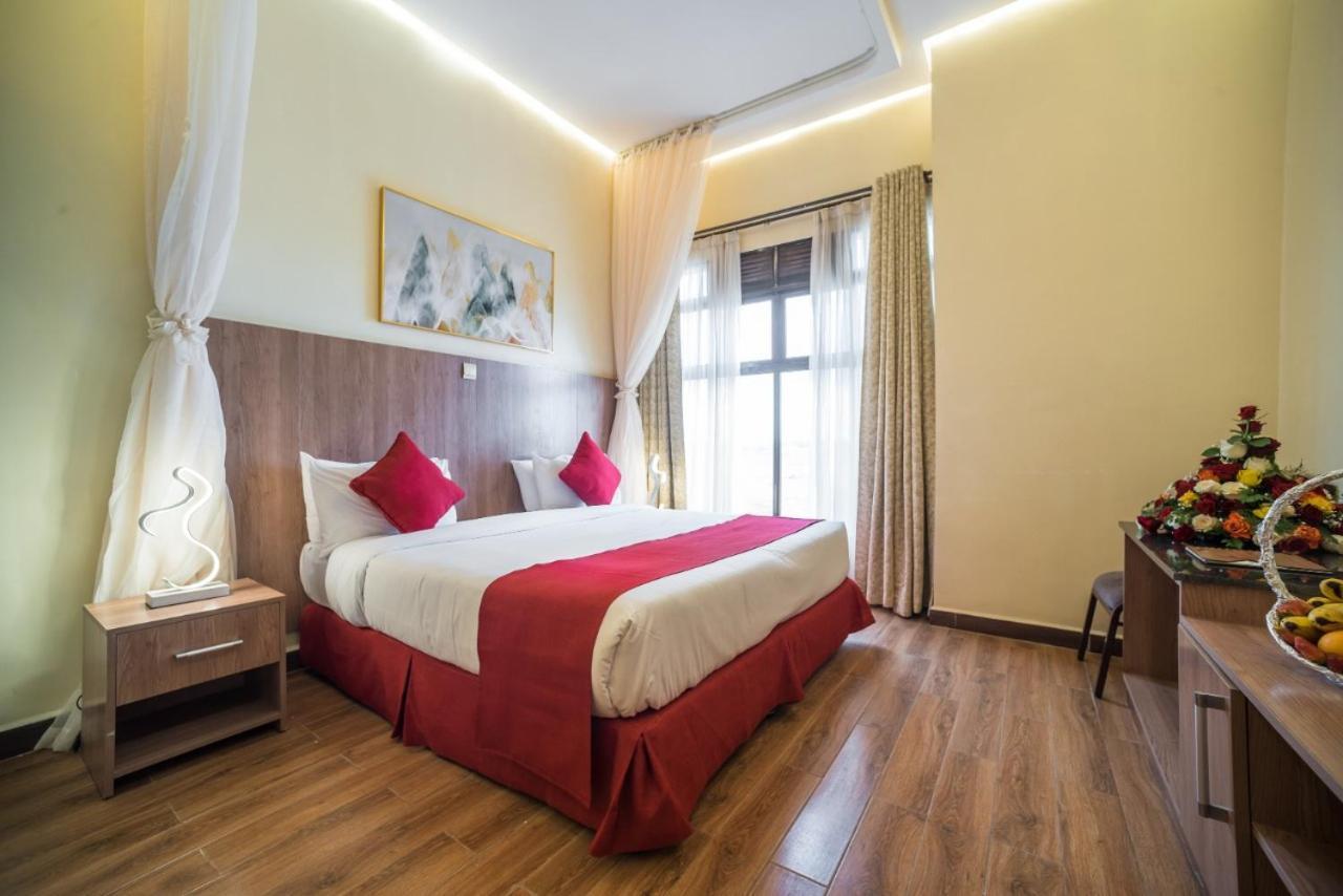 Verona Hotel&Conference Center Ruiru Esterno foto