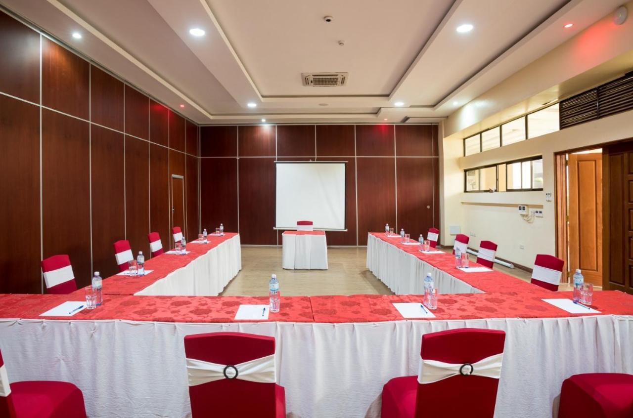 Verona Hotel&Conference Center Ruiru Esterno foto